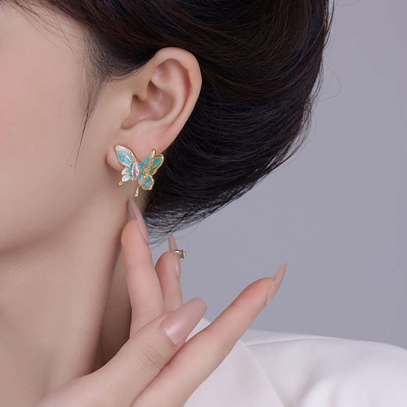 New Chinese Style Enamel Oil Drop Zircon Butterfly Unique Light Luxury Design High-end Feel Fashionable Temperament Stud Earrings
