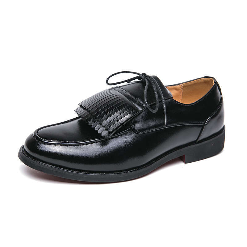 Large size 2023 Spring and Autumn season British style small leather shoes, men's trend tassel loafers, one foot single shoes