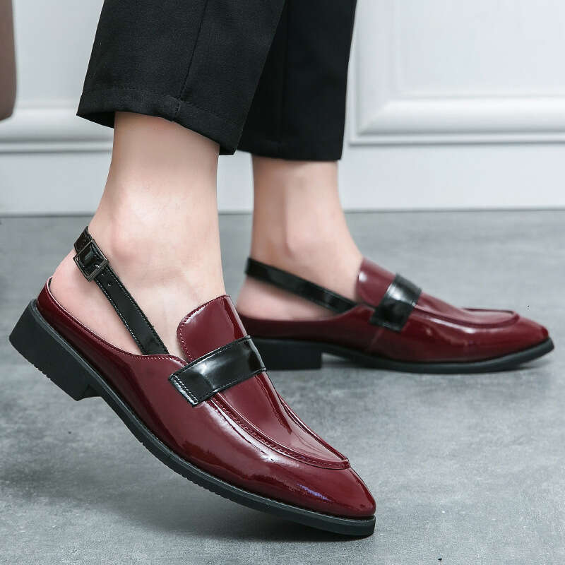 Half Dragged High Root Leather Shoes 2023 Summer New Style Personalized Fashion Show Buckle Cap Large Sandals