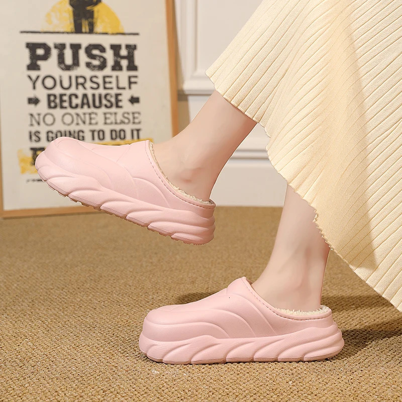 Winter Plush Slippers Unisex Home Sandals Women Orginal Indoor Flat Shoes Soft Men Fashion High Quality Non Slip Bedroom 251031