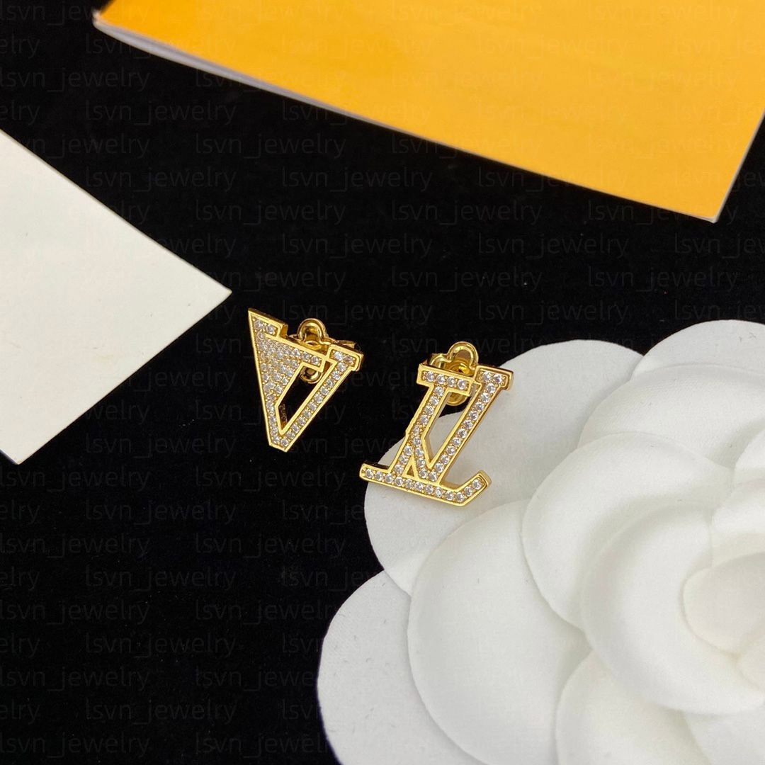 Earrings Women Eities Designers Letter Ear Stud Gold Sier Plated Geometric Earring For Wedding Party Jewerlry Accessories