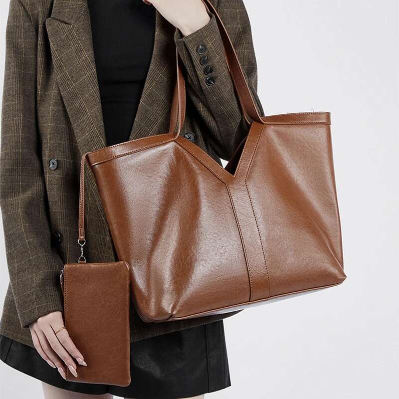 Cowhide Tote Bag With Matching Purse,Women's Underarm Genuine Leather Shoulder Bag,Niche Designer Large Capacity Handbag