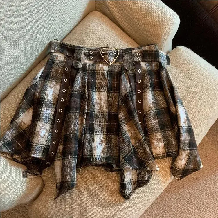 Punk Plaid Mini Skirt Irregular Handkerchief Hem with Heart Buckled Belt Hanging Straps Women Teenage Y2K Grunge Outfit 250402