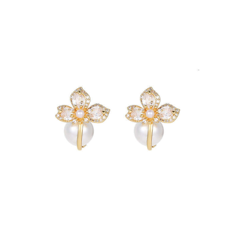 Light Luxury High-End Zircon Flower Pearl Super Sparkling Petal Elegant Simple Exquisite Women's Earrings
