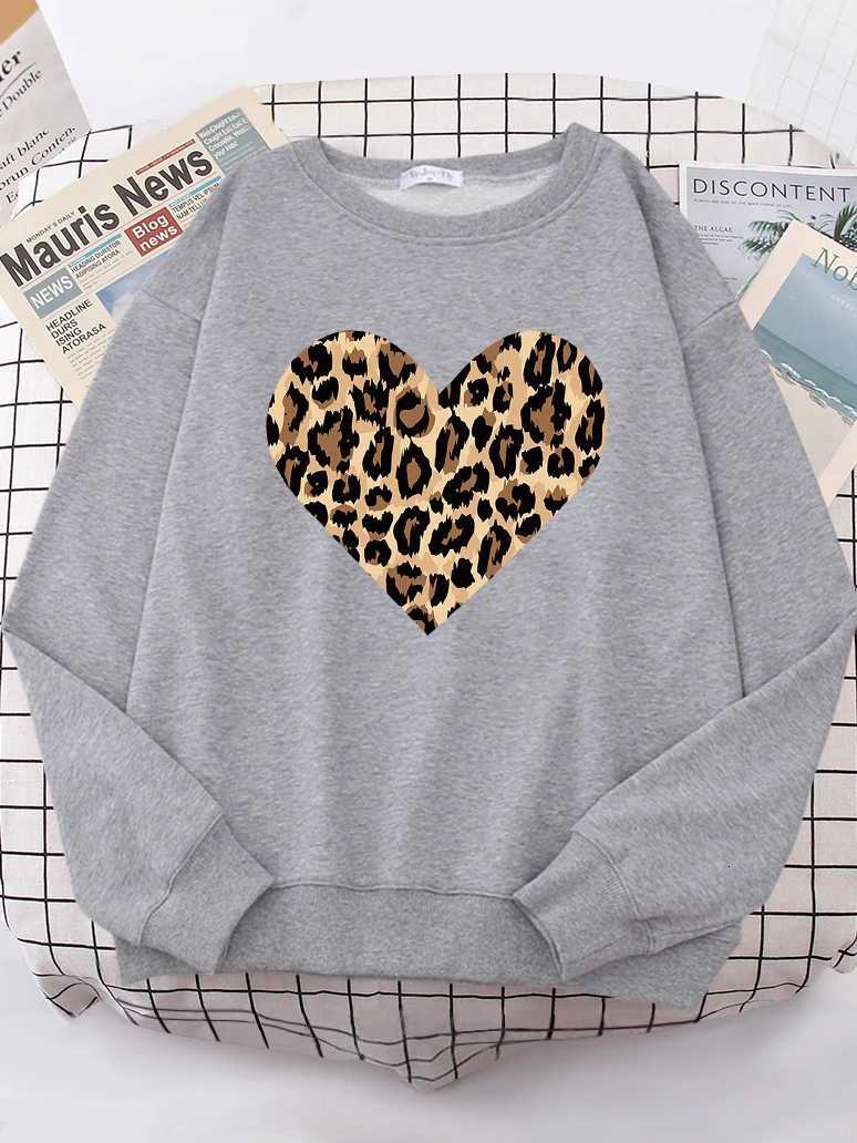 Creative Leopard Love Pattern Womens Hoodies Fashion Casual Hoodie hip hop S-XXL Hoody Oversize High Quality Sportswears FemaleT251105