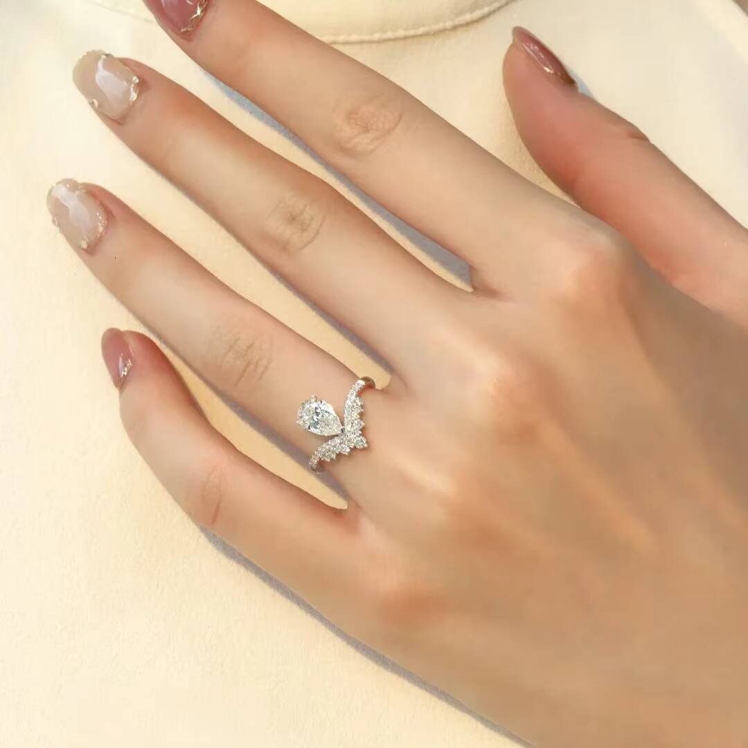 Sterling Silver S925 Moissanite Diamond Ring Luxury High-End Water Drop Design Versatile Wedding Engagement Gift for Ladies