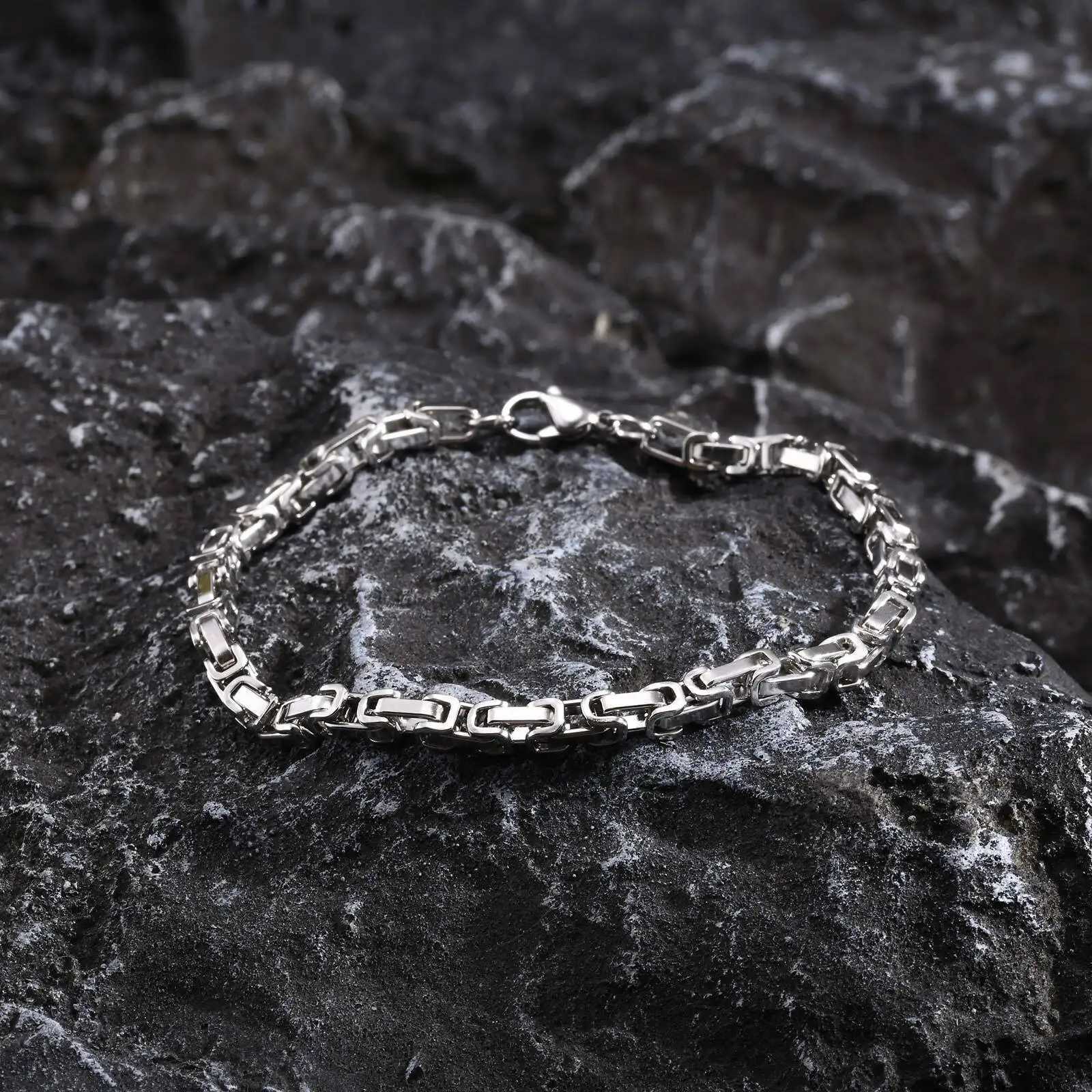 Vnox Mens Byzantine Bracelets Antique Stainless Steel Link Chain Wristband Vintage Retro Simple Male Jewelry Christmas GiftXJ251105