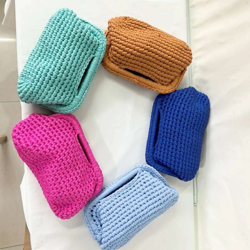 Women's bracelet cloud handbag crochet clip bag, underarm bag