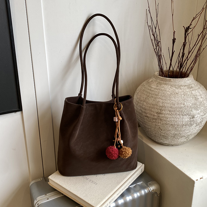 New summer women's simple, casual, fashionable, luxurious party handbag, large capacity crossbody bag, essential shoulder bag for college student