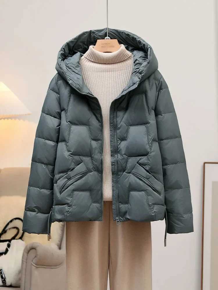 Schinteon Women White Duck Down Jacket with Hood Autumn Winter Warm Outwear Korean Style High Quality Solid Color Coat 2025 NewT251105