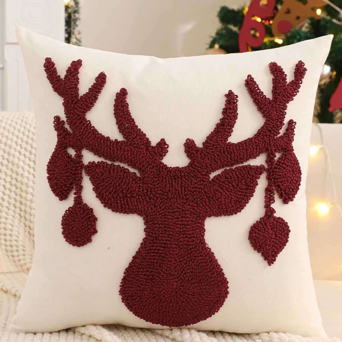 Tufted Throw Pillow Cover Christmas Decoration Canvas Christmas Reindeer Winter Farmhouse Home Sofa Living Room Y251105