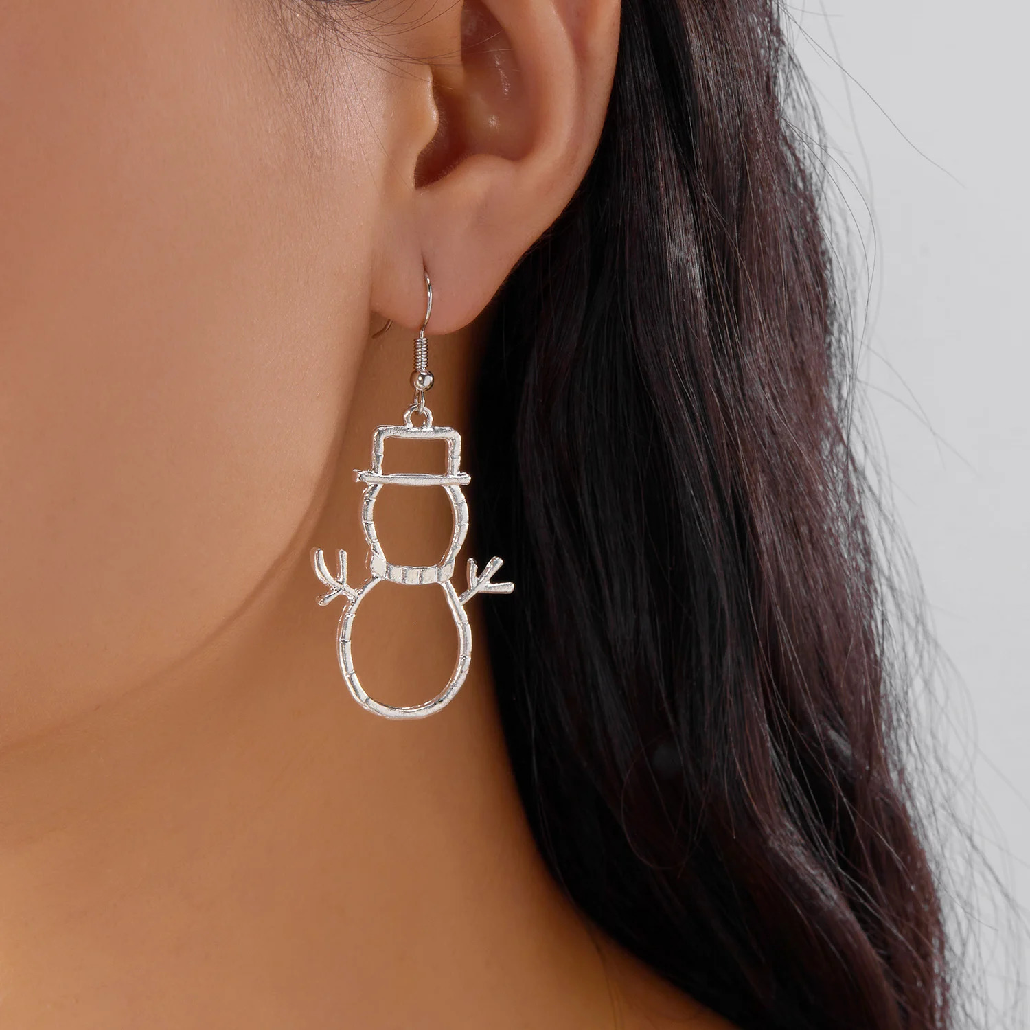 Silver Color Wearing Hat Snowman Drop Earrings For Women Minimalist Christmas Elegant Hollow Earring Girls Year Gifts 251104