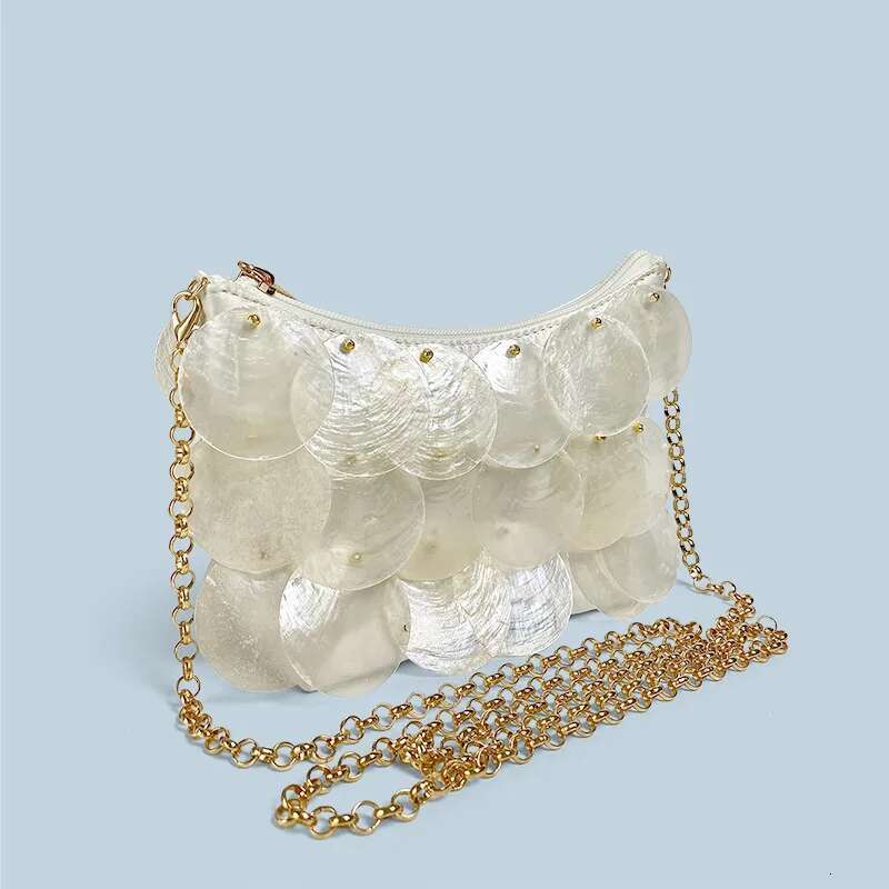 Customized 2025 New Small Fresh Women's With Shell Sequin Chain Crossbody Bag Exquisite Handmade Woven Handbags For Women