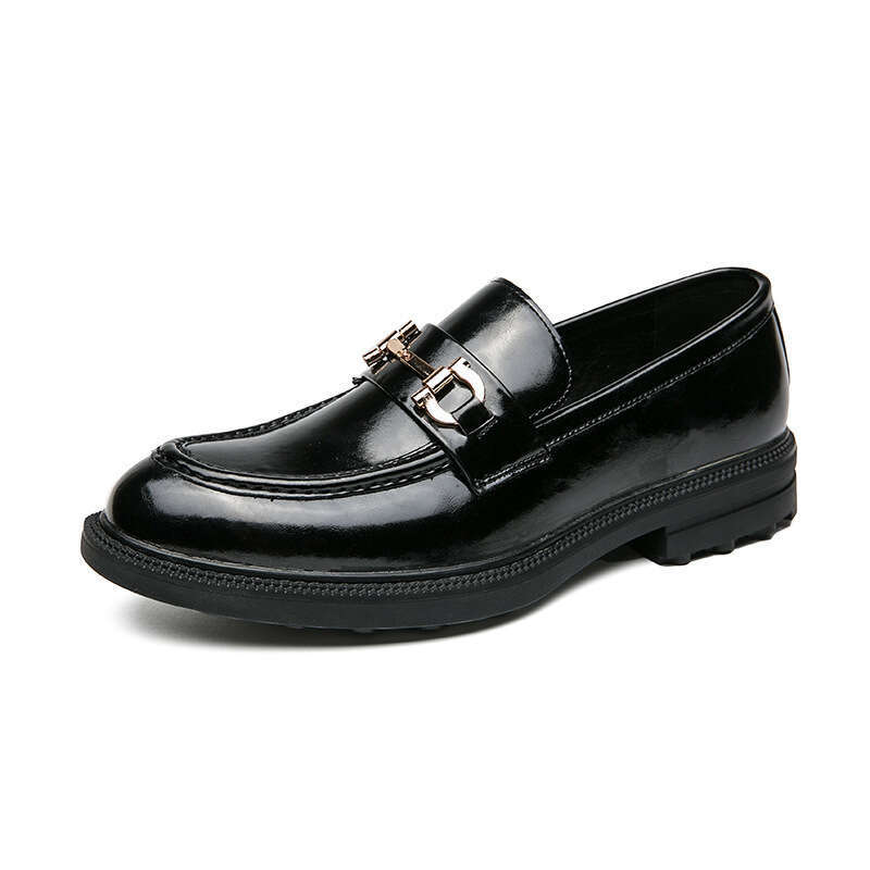Large size lace up casual with a shiny cover, business lazy shoes, hairstylist, black leather shoes for men