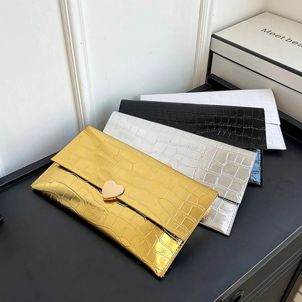 Pu leather envelope night bag patent leather glossy surface womens clutch bag Korean style magnetic buckle handbag 250402