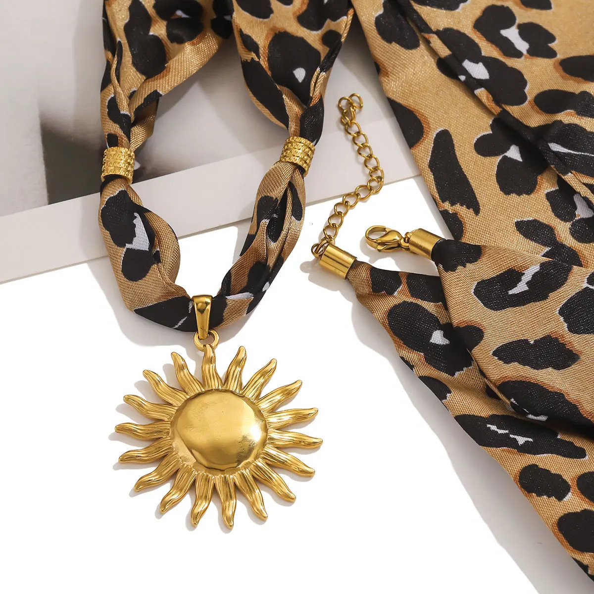 Aiovlo Leopard Ribbon Fashion Stainless Steel Necklace Sun Charm Gold Plated 18k for Womens Jewelry Accessories Party Gifts 251031