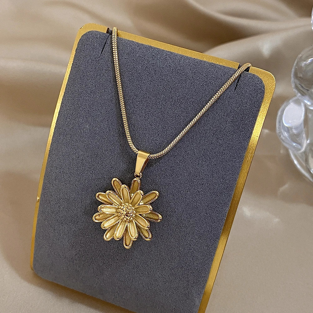Unique n Sunflower Charms Necklace for Women Fashion Stainless Steel Gold Plated Long Chain Pendant Party Jewelry Gifts 251031