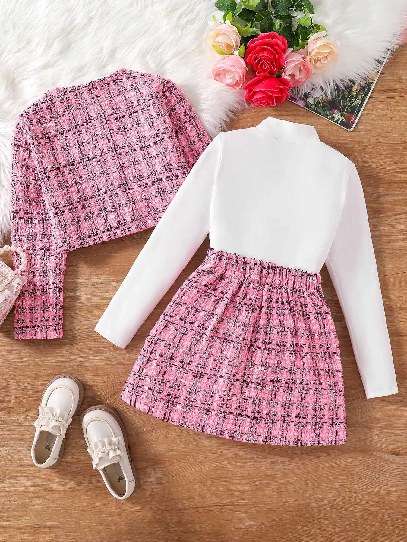 Childrens spring and autumn new cute girl fashion dress 3 sets of pink plaid top skirt white long-sleeved base shirt Y251105