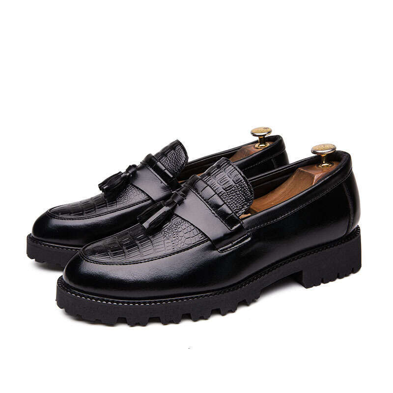 Men's in plus size, new casual fashionable men's business dress shoes, British style stylish Su leather shoes