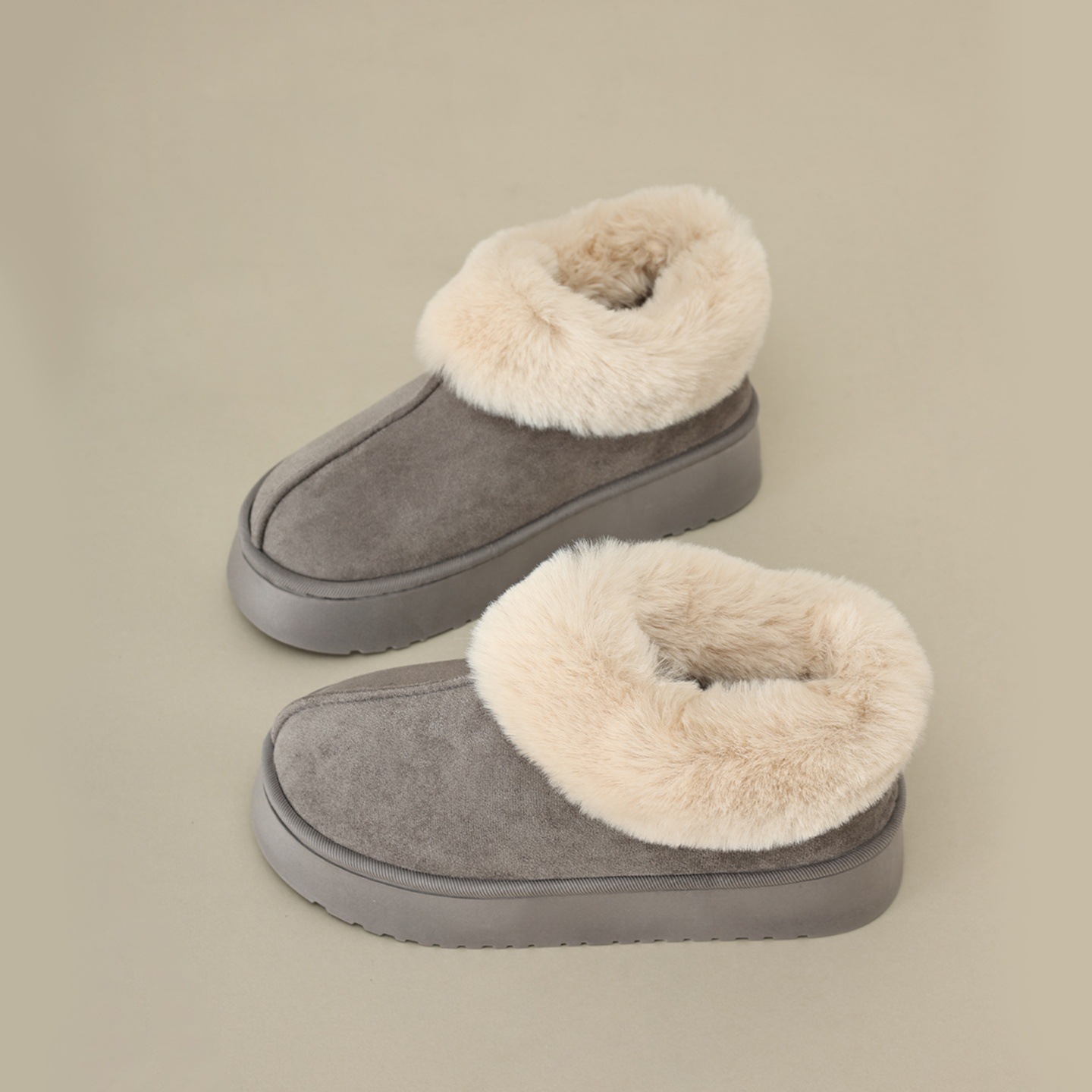 2025 New style thick-soled fleece-lined warm snow boots; non-slip short boots; fleece-lined warm parent-child fluffy heeled cotton slippers