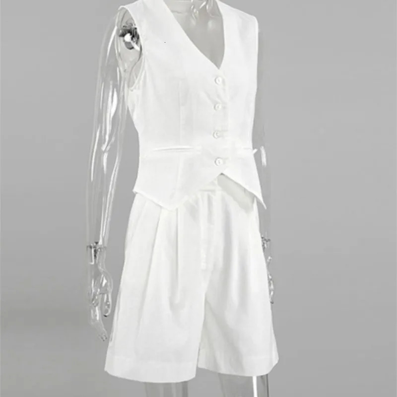 Womens street pure cotton linen shorts 2-pez set single chest button sleeveless vest pocket shorts set 250401