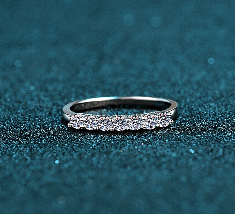TaiYang GRA 0.28/0.7CT Full Eternity Band Moissanite Pave Ring for Women, Luxurious 925 Sterling Silver Wedding Engagement Diamond Ring Jewelry Gift p