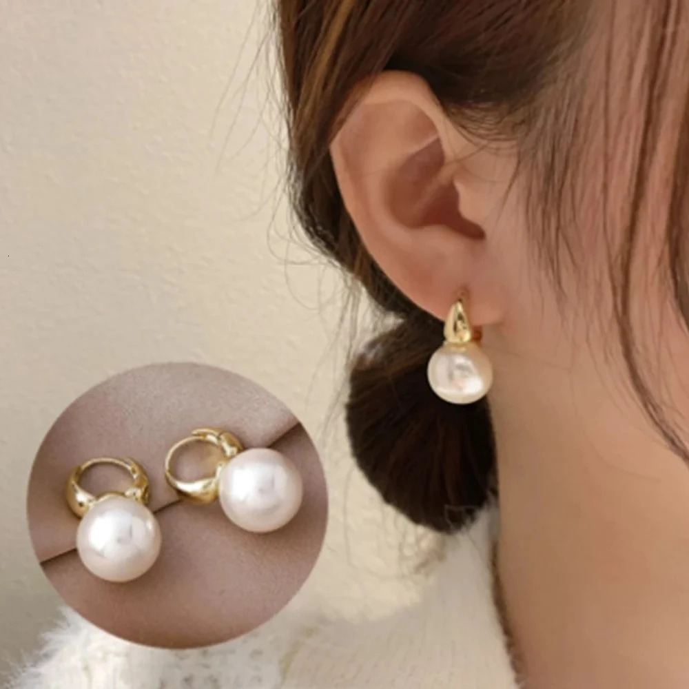 Pearl Studs Hoop Earrings for Women Charm Gold Color Eardrop Minimalist Korean Dangle Earring Wedding Jewelry Accessories 251131