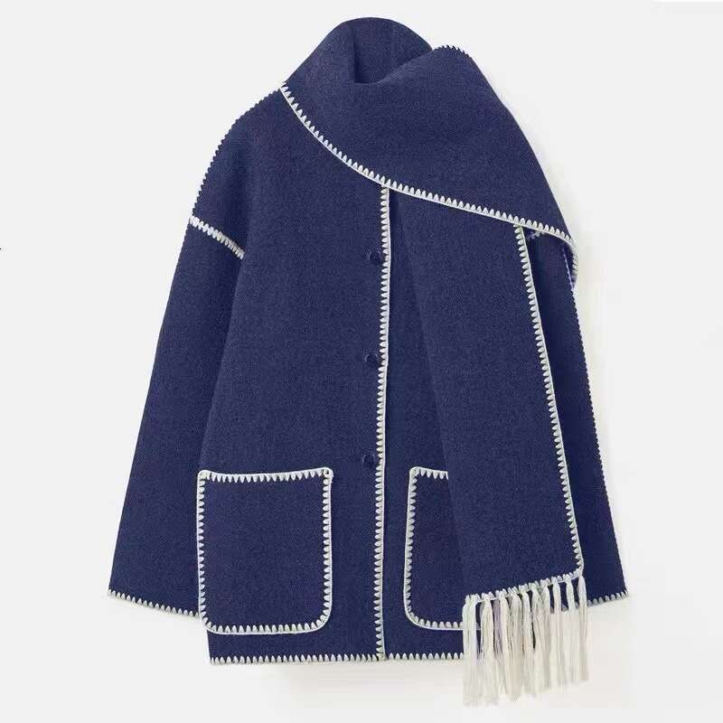 2025 Autumn Winter New Fashion Woolen Coat Thick Loose with Scarf Tassel Women's Style