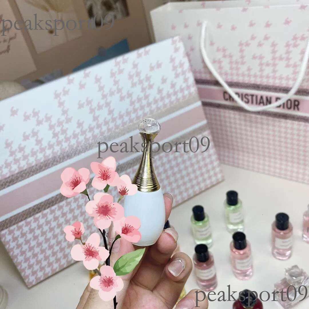 Perfume Set Long Lasting Fragrance Holiday Gift Giving designer High quality perfume gift set fast shipping