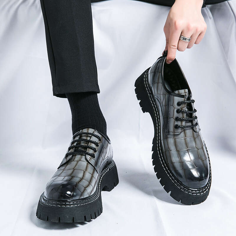 Large Low Top Big Head 2024 Spring and Autumn New Collection Men's Thick Bottom Height Increasing Nightclub Trendy Leather Shoes