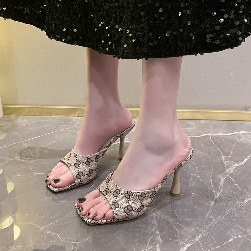 designer shoes 2025 new Women's printed high-heeled sandals Women's large-size peep-toe open-toe stiletto sandals with design
