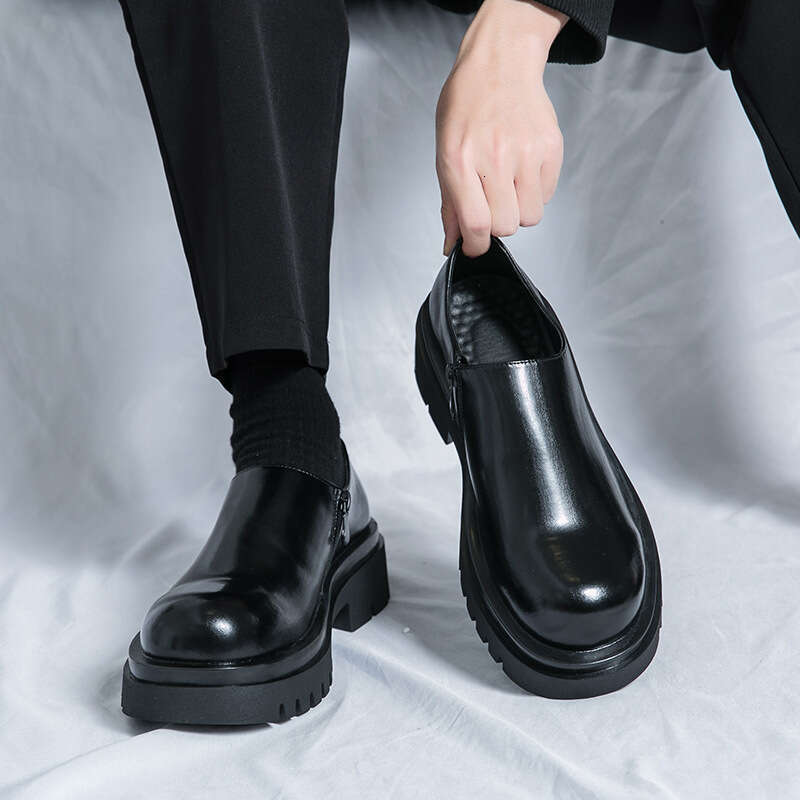 Large men's big toe 2024 Spring and Autumn new item, one foot low top, British style thick soled black Martin shoes