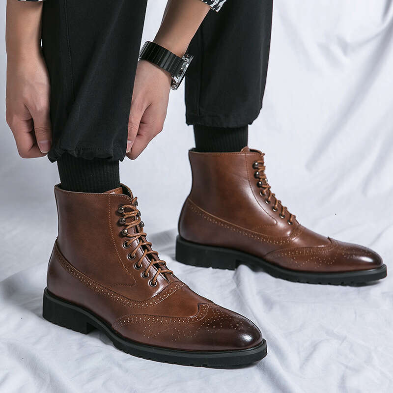Large polished high top shoes, sizes 38-46, boots, 2023 autumn/winter new item, Block men's leather boots
