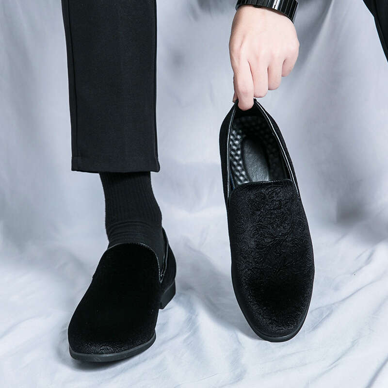 Large size personalized trendy night leisure 2024 Spring and Autumn men's patterned suede lazy people step on bean shoes