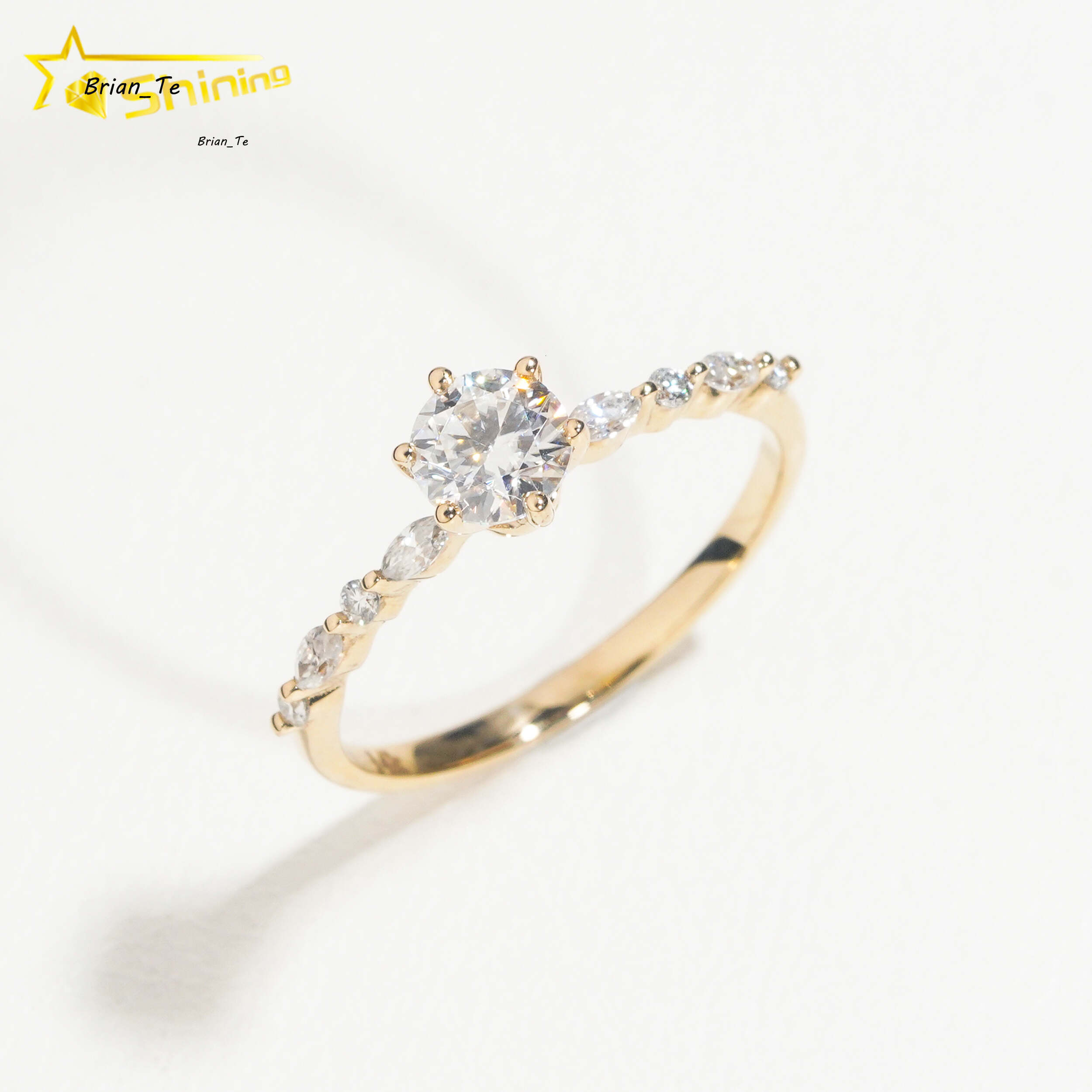 Fine Jewelry Fashion Design 14K Solid Yellow Gold Moissanite Lab Grown Diamond Engagement Ring