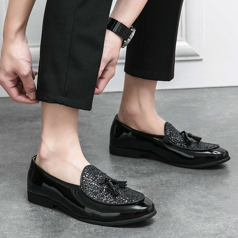 Large size glossy tassel shoes, sizes 38-46, personality trend, night club, British casual hairstylist men's shoes