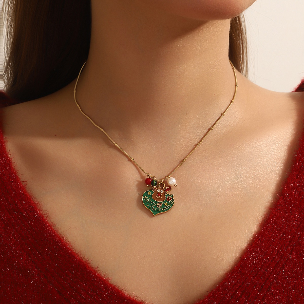 Stainless steel titanium steel Christmas necklace, reindeer snowflake collarbone chain pendant, non fading Christmas gift