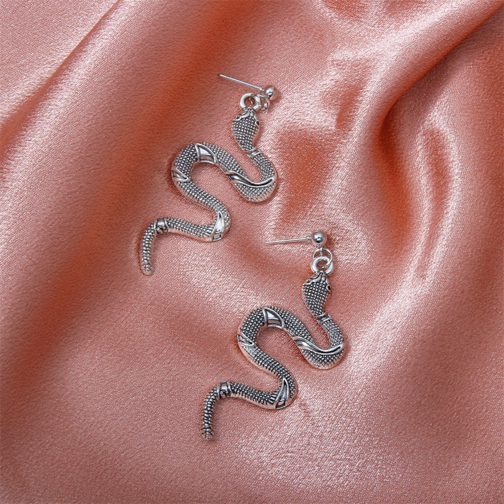 New Trendy Creative Exaggerated Snake-shaped Personality Internet Celebrity Alloy Long Earrings