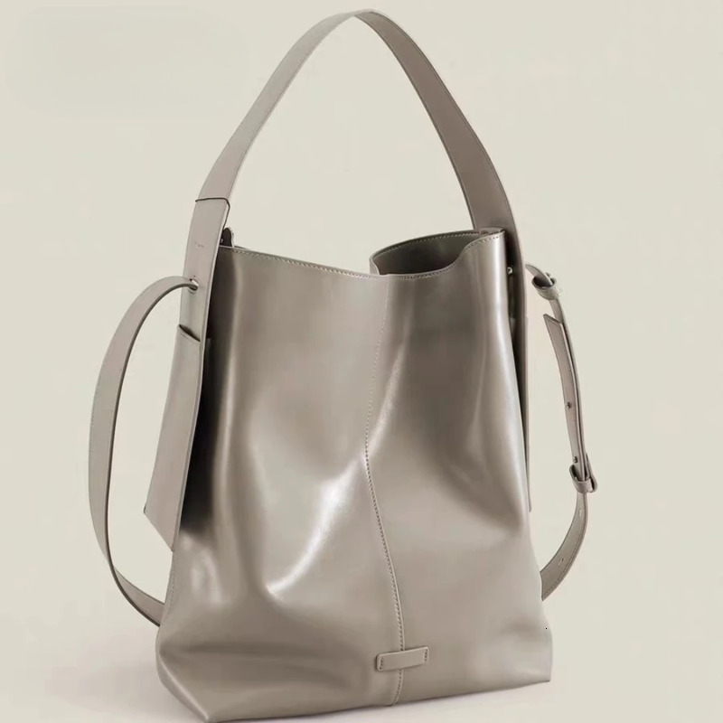 New Original Hanging Ear Strap Style Bucket Tote Glossy Oil Wax Cow Leather Women Handbag Large Cement Grey Female Shoulder Bag