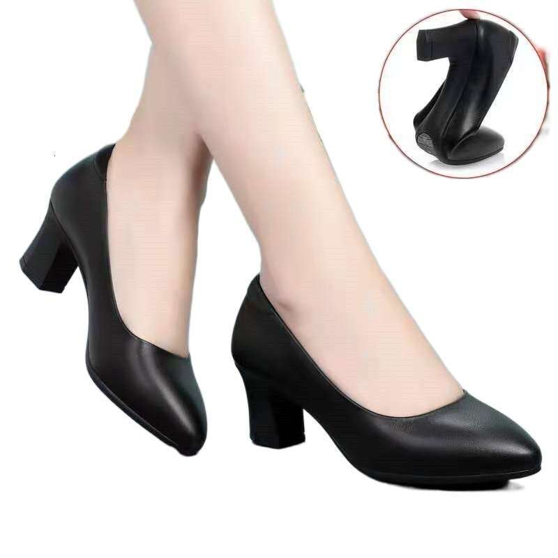 Flight attendant standing for a long time, work black interview hotel professional soft soled leather high heels, coarse women's shoes, brocade