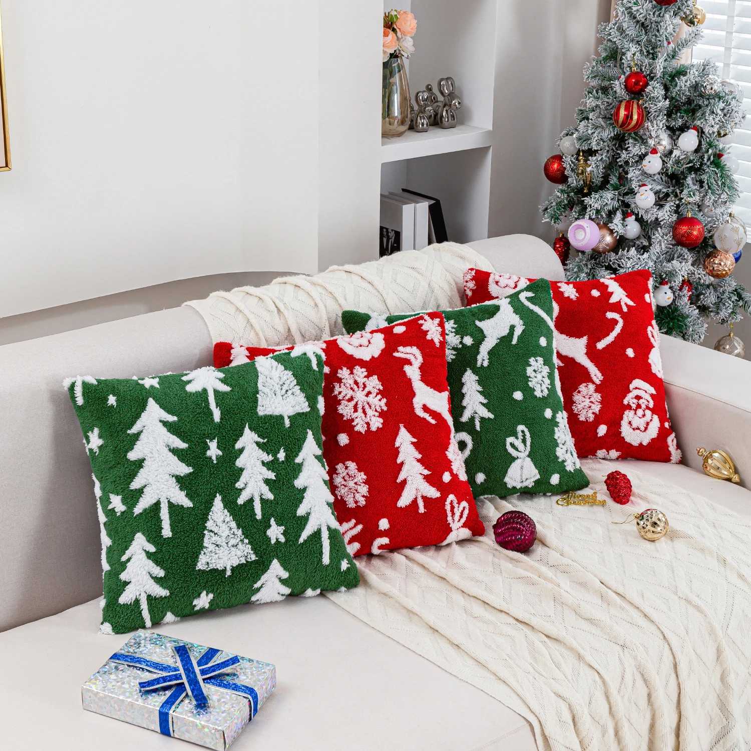 1pc Christmas plush pillowcase Christmas tree reindeer snowflake soft and comfortable cushion cover without pillow core Y251105