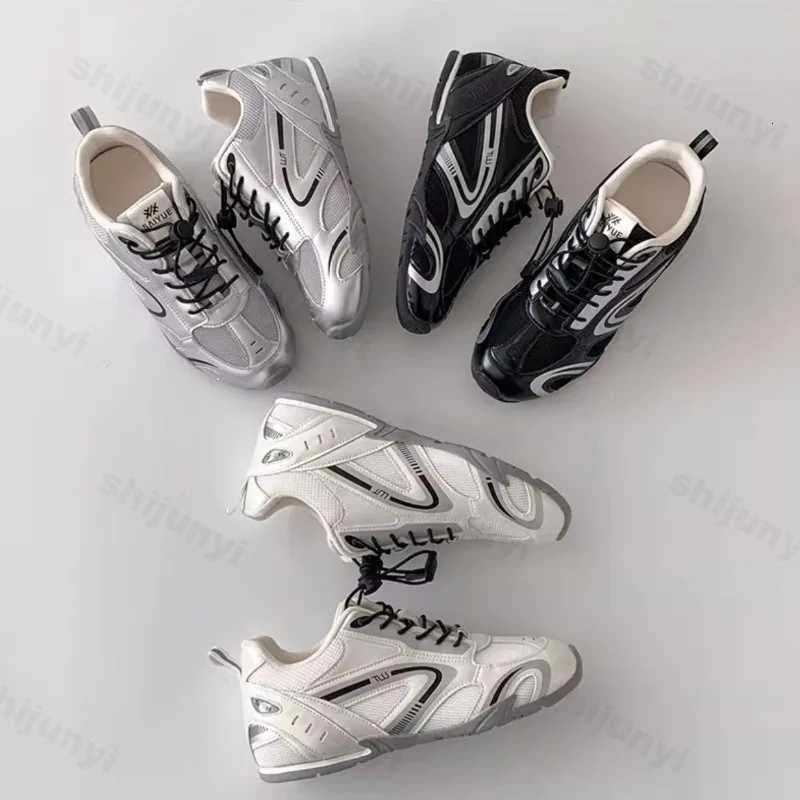 Casual Sports Lace Up Shoes for Wen 2025 New Style Spring Cfortable Versatile Fion Low Top Flat Non Slip Sneakers Y251105