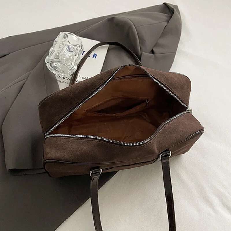 Casual Large Capaci Suede Women 2025 New Autumn Winter Retro Brown Commuter Shoulder Pillow Bag Purses And Handbags