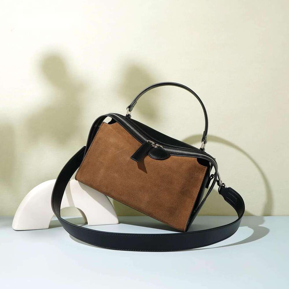 New 2025 Autumn Winter All-Match Pillow Tote Hit Color Suede + Cow Leather Women Shoulder Messenger Bag Daily-Use Handbag Coffee