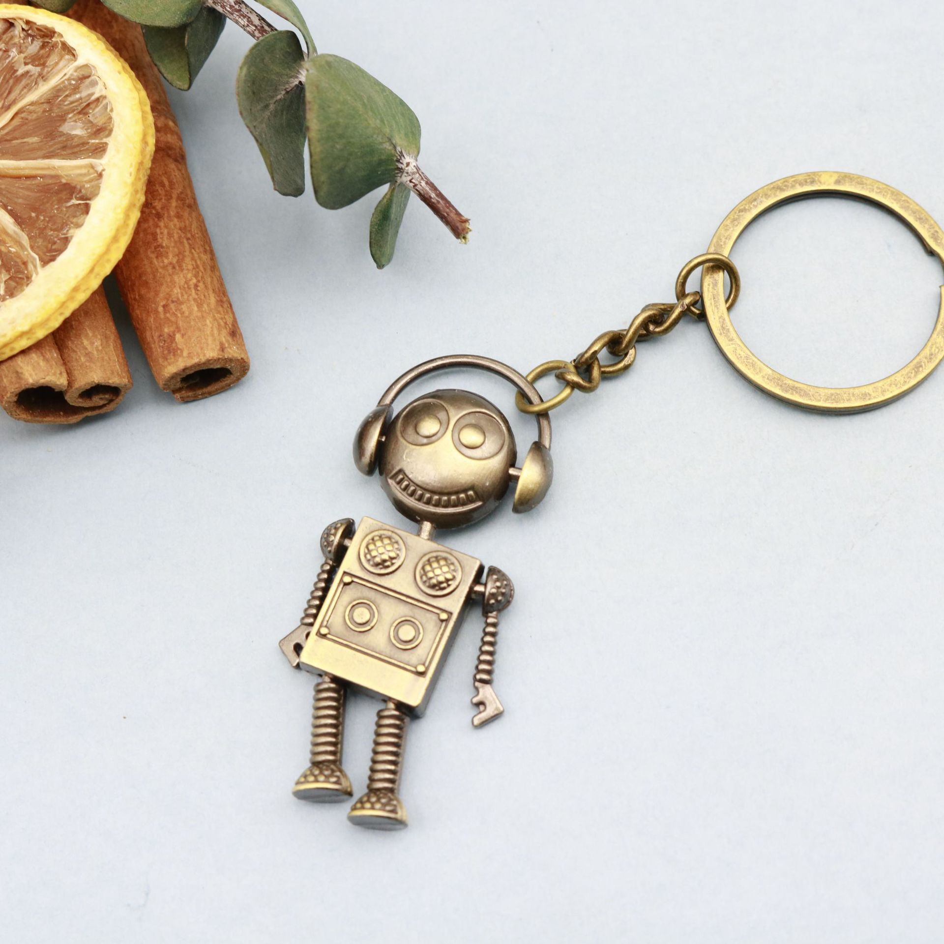 Retro Keychain Personalized Copper Musician Metal Charm Creative Bag Pendant Hip Hop Key Ring
