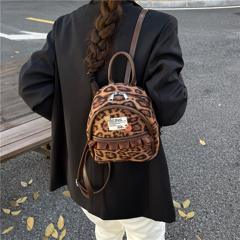 Leopard print women's backpack, versatile for autumn and winter, mini backpack, mini backpack