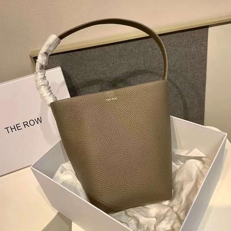 New Bucket Genuine Leather Litchi Pattern Cowhide Women's Large Capacity Shoulder Commuter Tote Bag