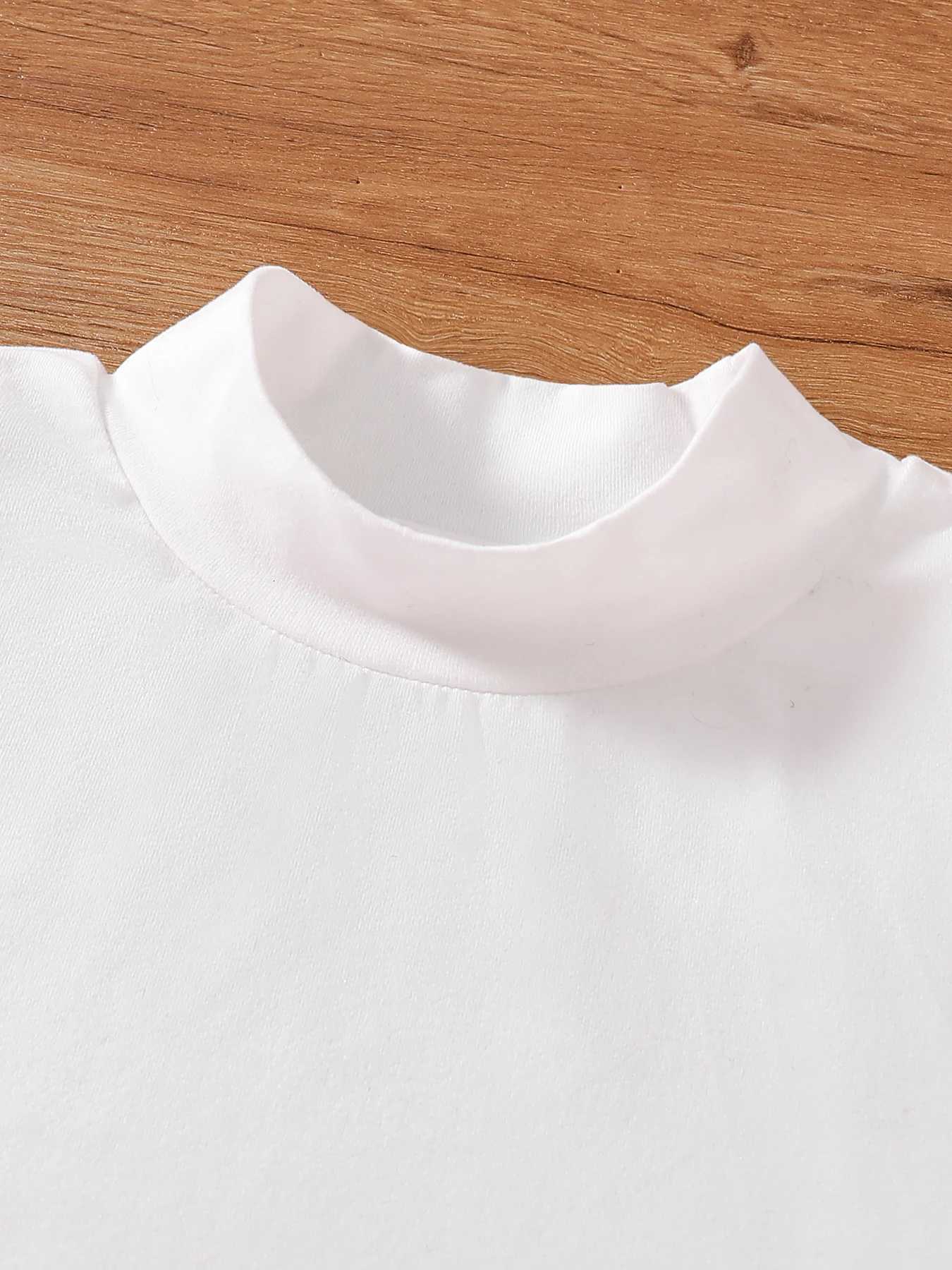 Childrens spring and autumn new cute girl fashion dress 3 sets of pink plaid top skirt white long-sleeved base shirt Y251105