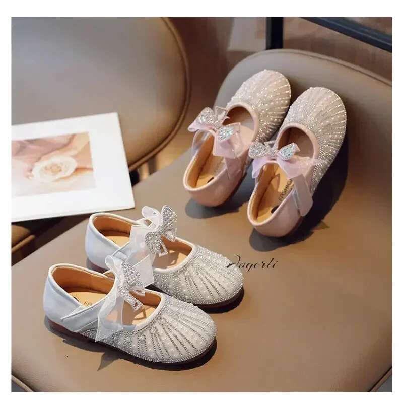 2025 Summer New Children's Girls' Princess Shoes Soft soled Leather School Student Designer Fashion Flat Shoes Children's Crystal Shoes