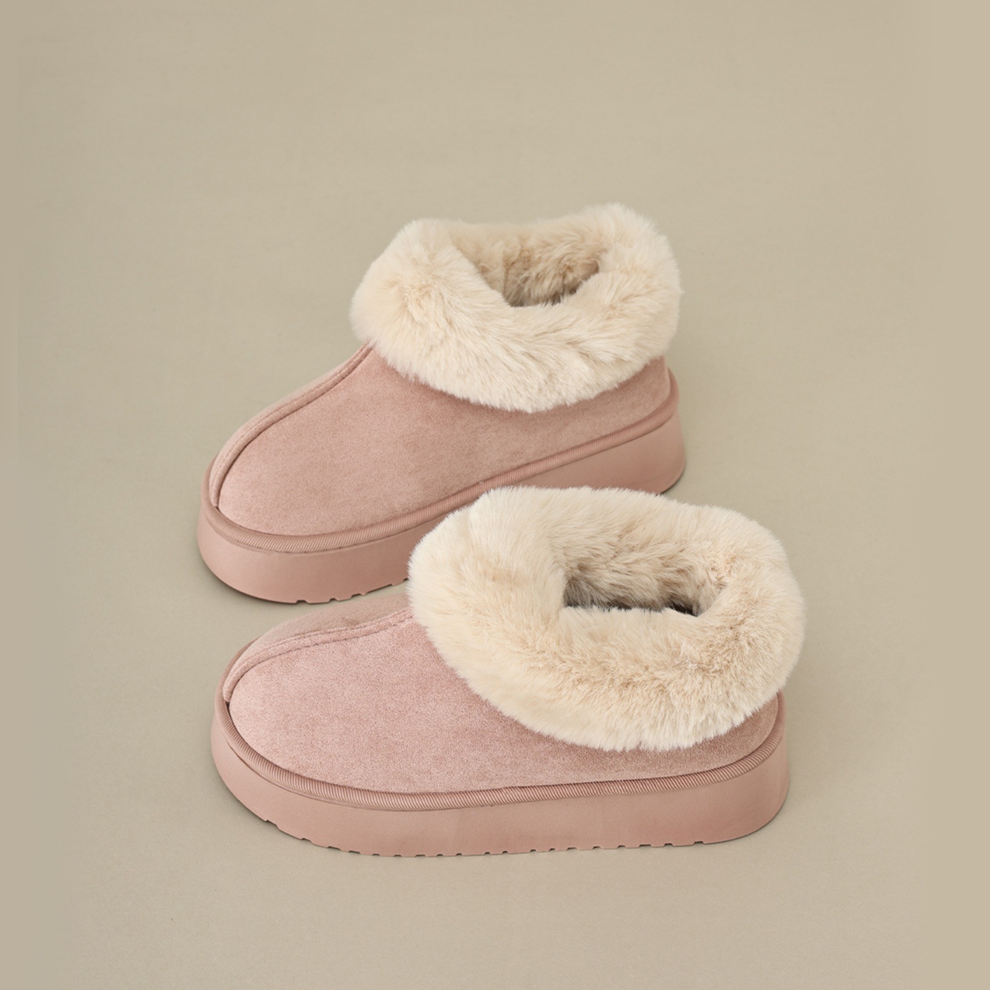 2025 New style thick-soled fleece-lined warm snow boots; non-slip short boots; fleece-lined warm parent-child fluffy heeled cotton slippers